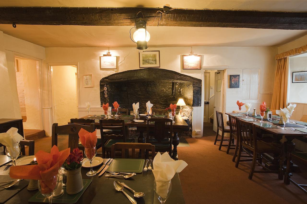Duke Of York Hotel Dolton ภายนอก รูปภาพ